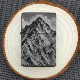 K2 Gebirge Feuerzeug