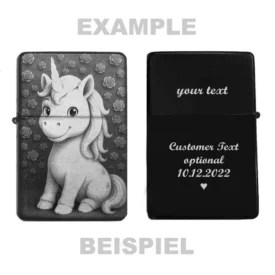Niedliches Einhorn Feuerzeug mit Beispielgravur – Rückseitentext personalisierbar