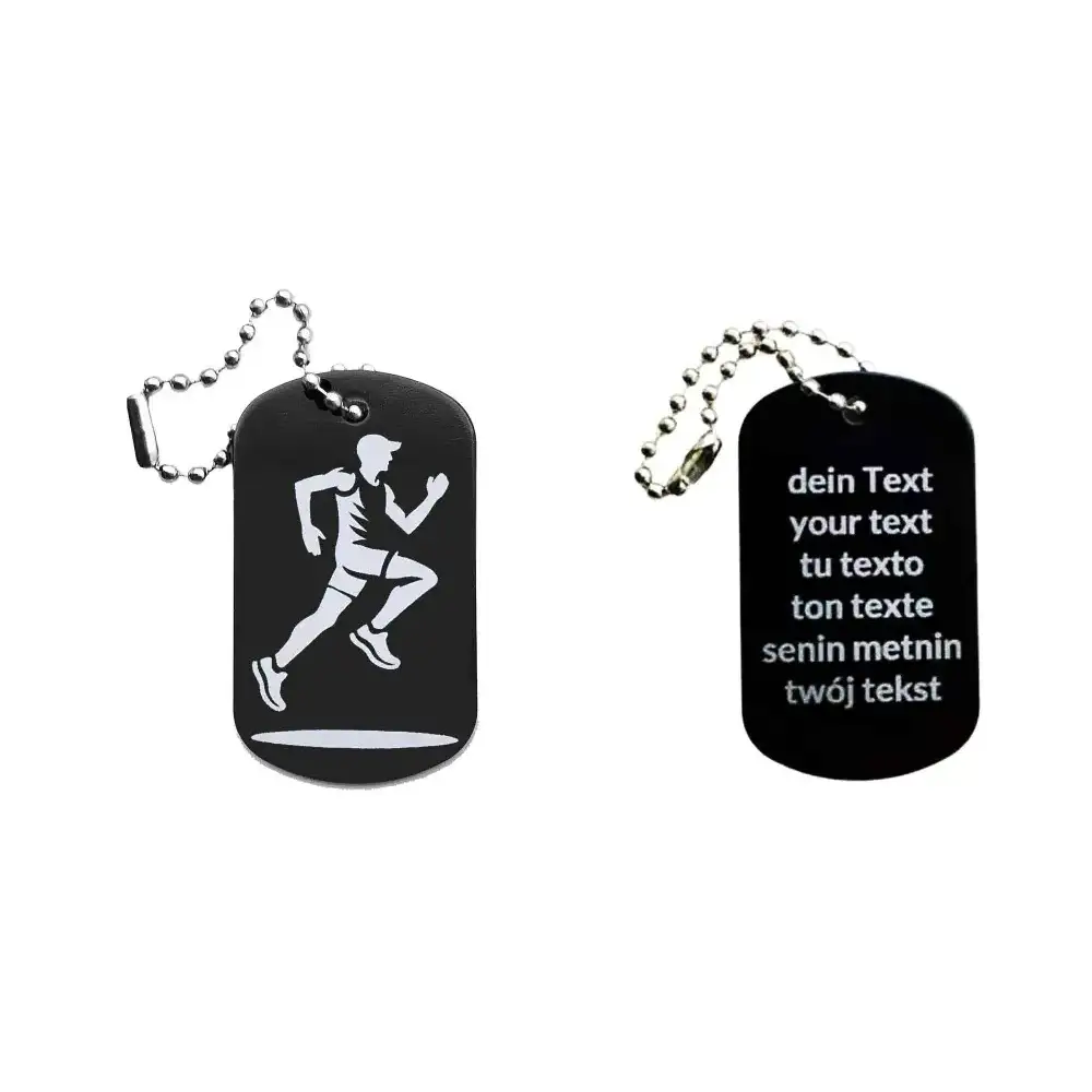 Dogtag mit Läufermotiv, daneben Beispiel eines personalisierten Textes