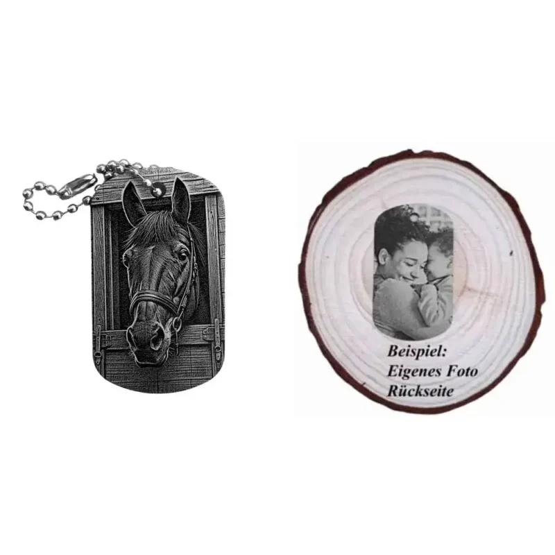 Schwarzer Dogtag Schlüsselanhänger mit Pferd-Motiv, daneben Beispiel eines personalisierten Fotos auf der Rückseite.