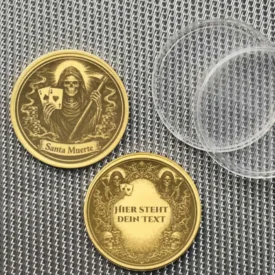 Personalisiertes Geschenk Santa Muerte Münze mit Textgravur in Rahmen mit Sensenmann und Skulls